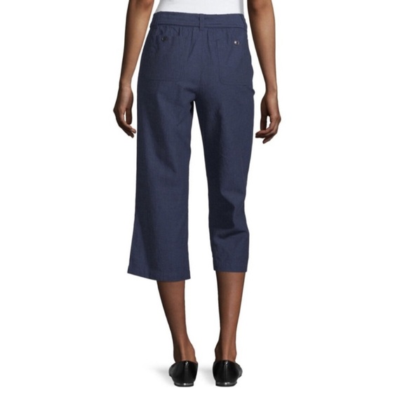 NEW Liz Claiborne Navy Linen Crop Capris | Size: M - Picture 2 of 8
